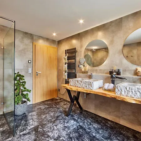 Modern In Apartamento